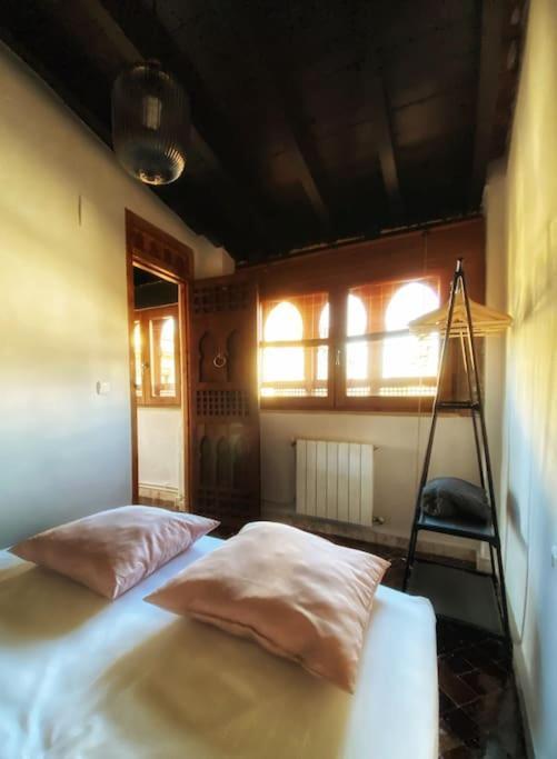 Private Apartment - The Lover'S Nest - Apt Privado غرناطة المظهر الخارجي الصورة